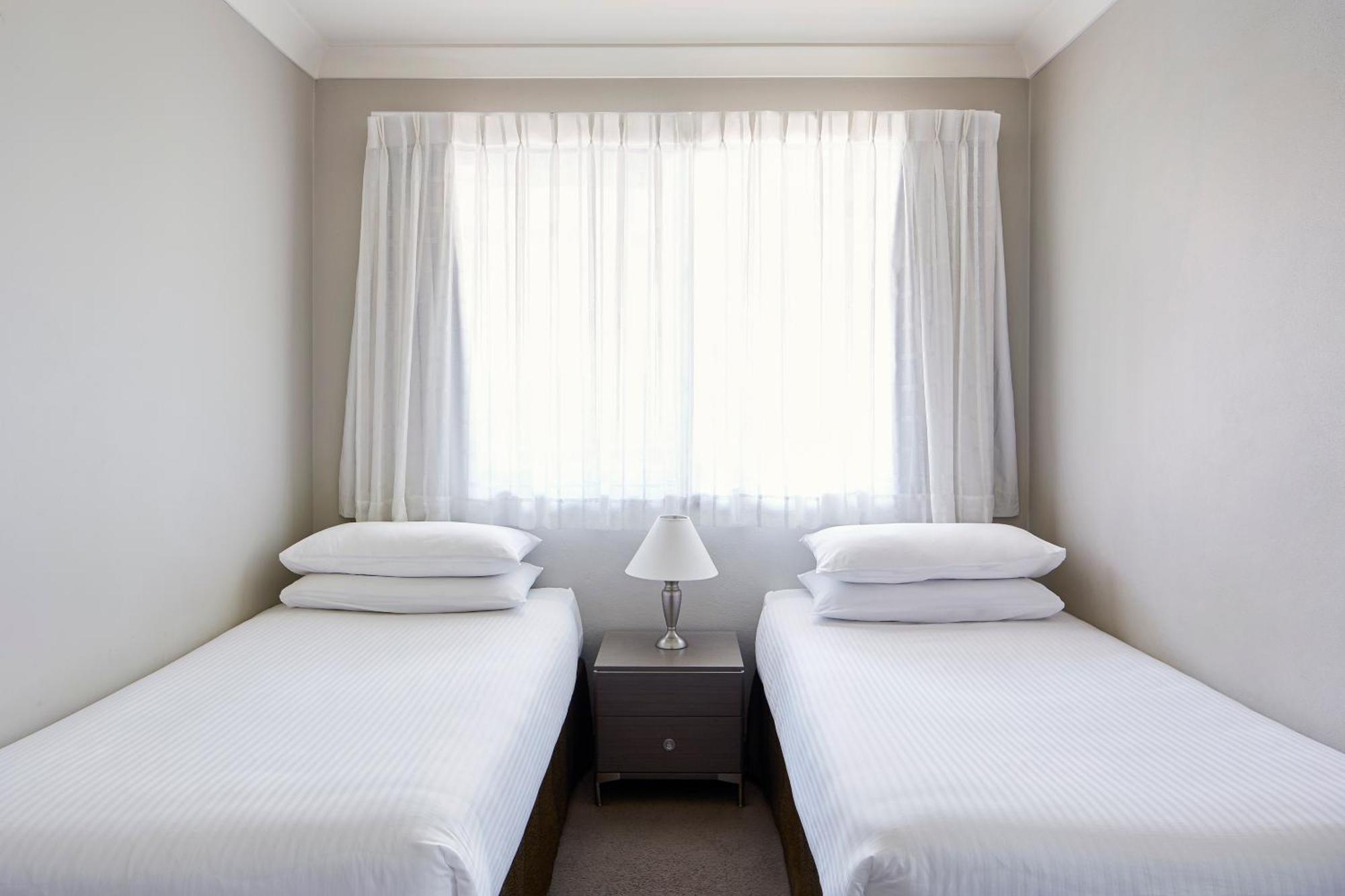 Pinnacle Apartments Canberra Esterno foto